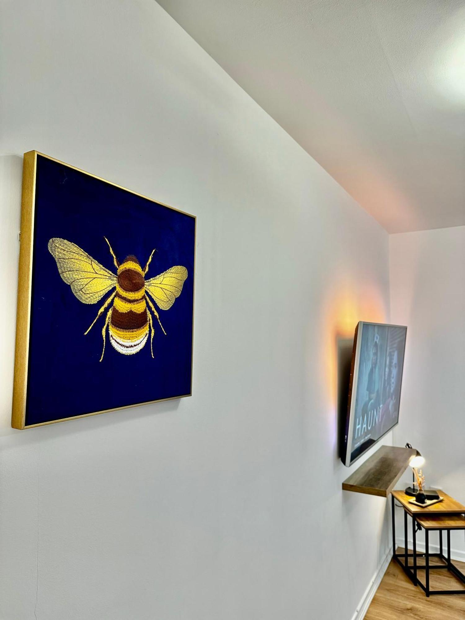 Rnm - Business Professional & Top Choice, Private Access & Entire Place, Kitchen & Washroom With Amenities, Smart Tv, Easy Access, Fast Wifi, Parking Nearby, Great Transport Links Halesowen Ngoại thất bức ảnh
